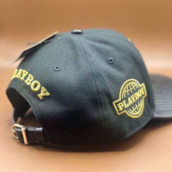 PLAYBOY Premium Bunny Snapback - Picture 5 of 10
